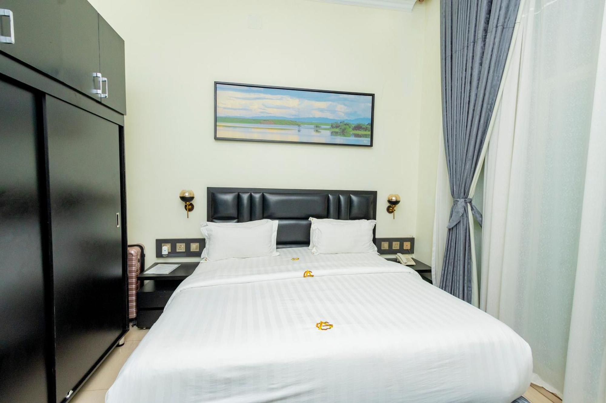 Grazia Apartment Hotel Кигали Экстерьер фото