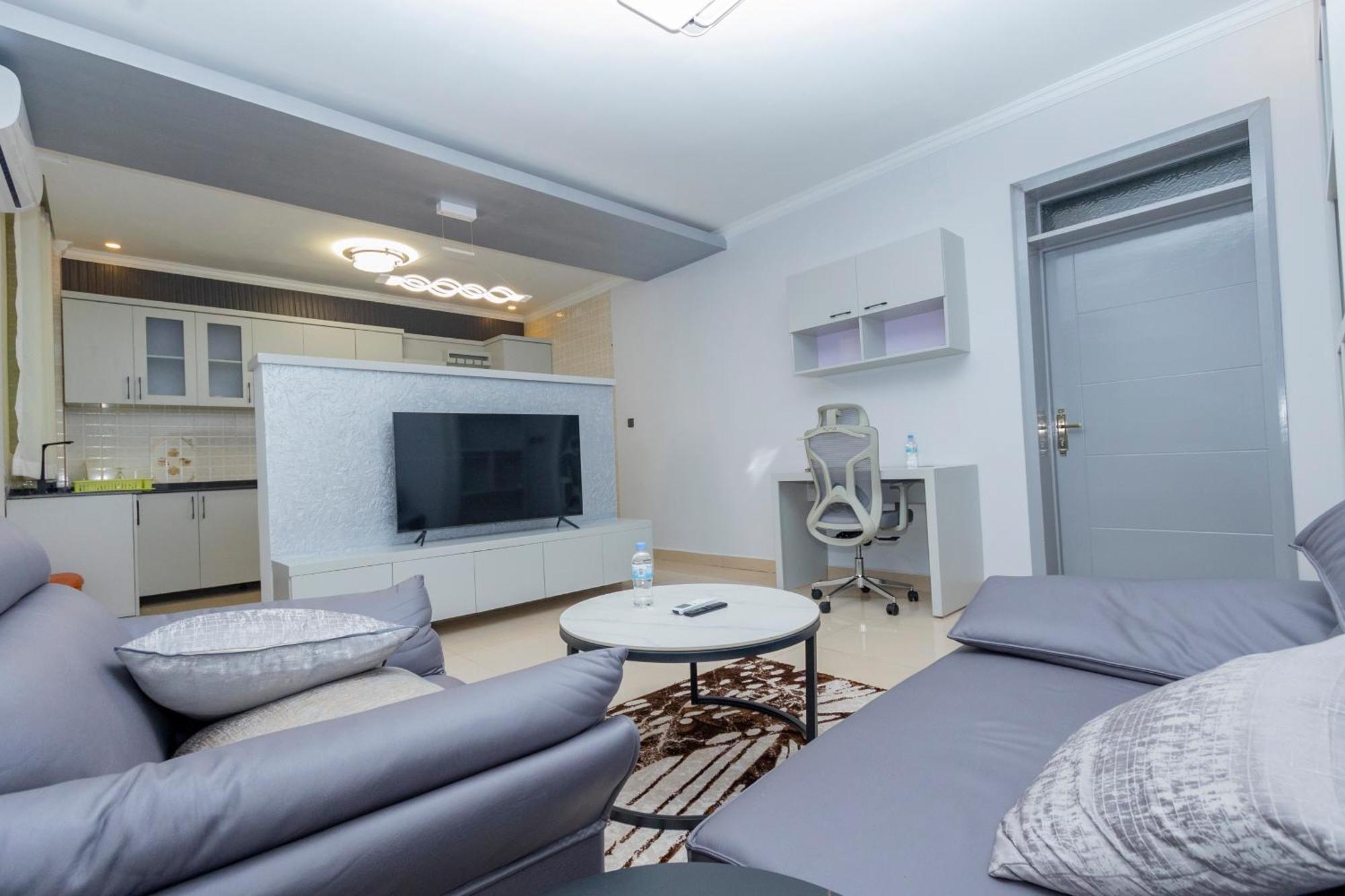 Grazia Apartment Hotel Кигали Экстерьер фото