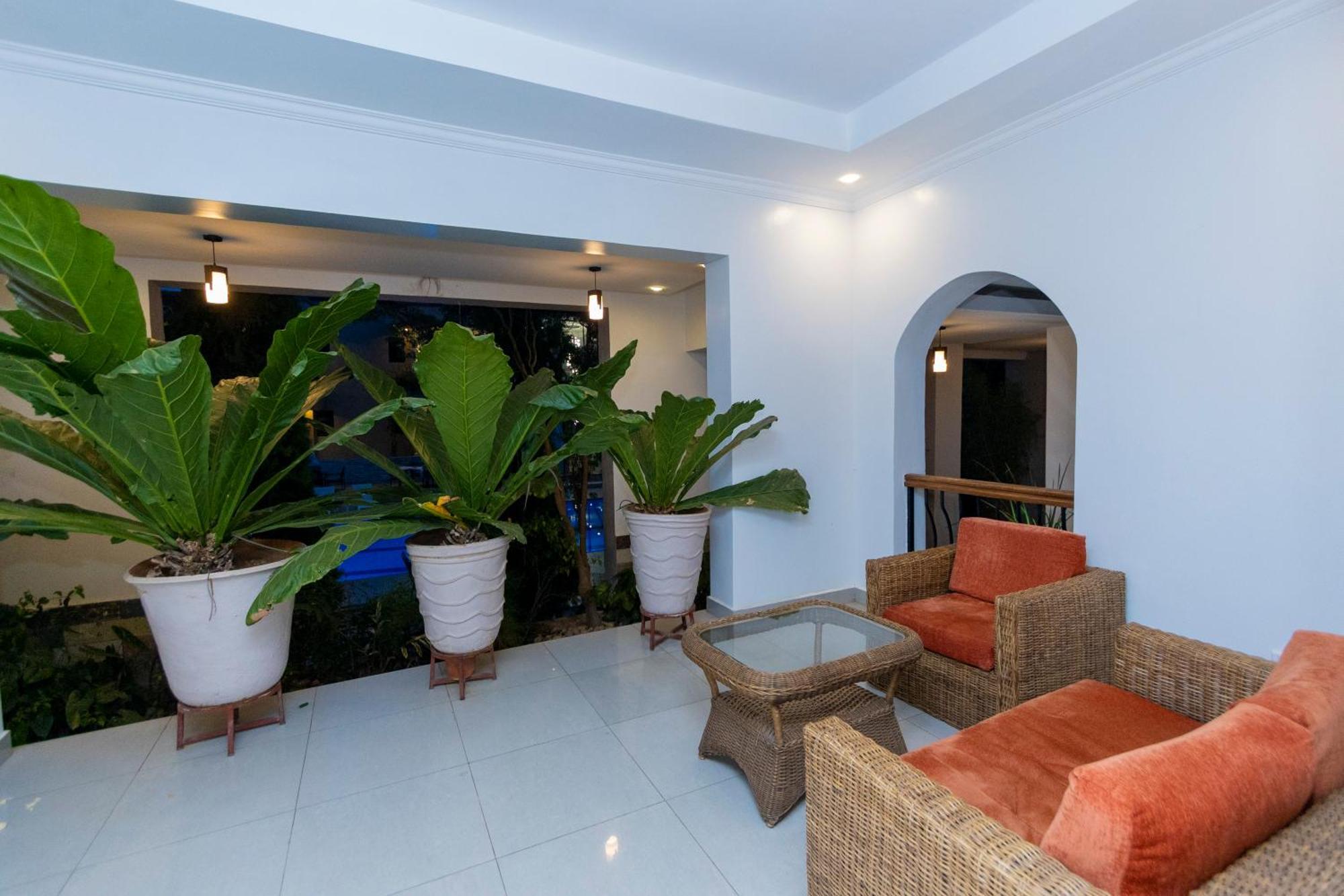 Grazia Apartment Hotel Кигали Экстерьер фото