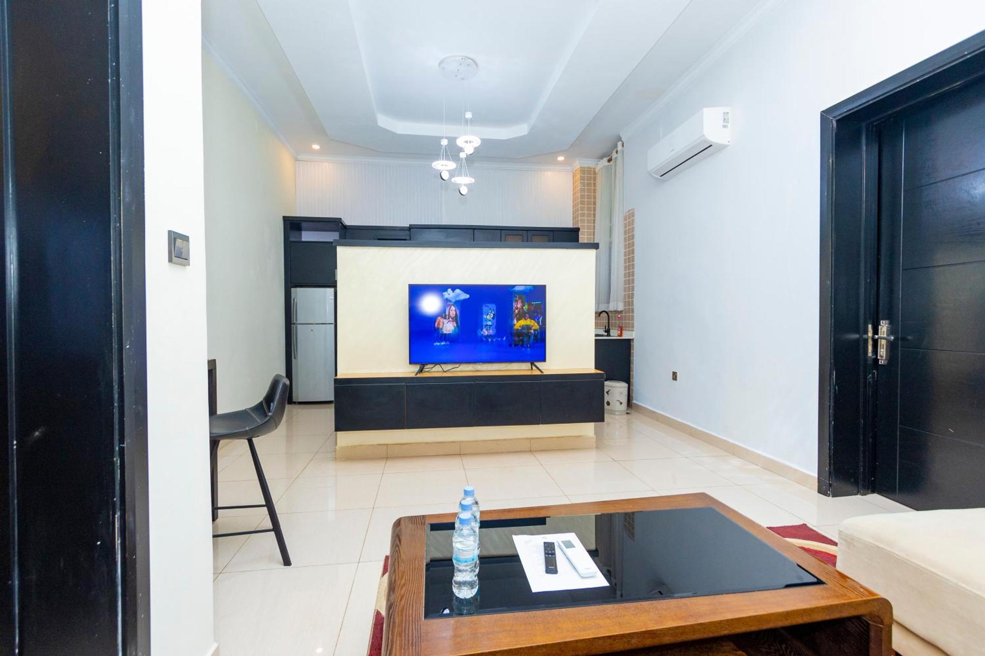Grazia Apartment Hotel Кигали Экстерьер фото
